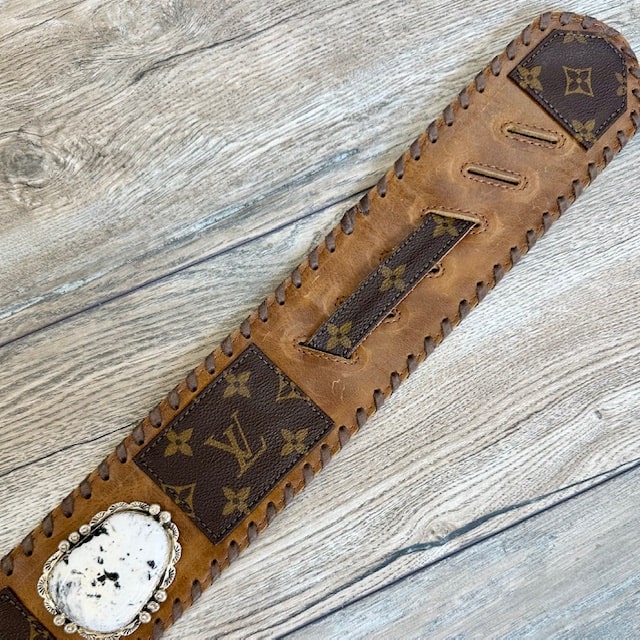 Legacy Belt- White Buffalo Vintage- Medium