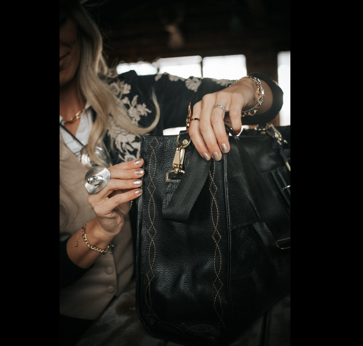 Tote - Urban Handbag