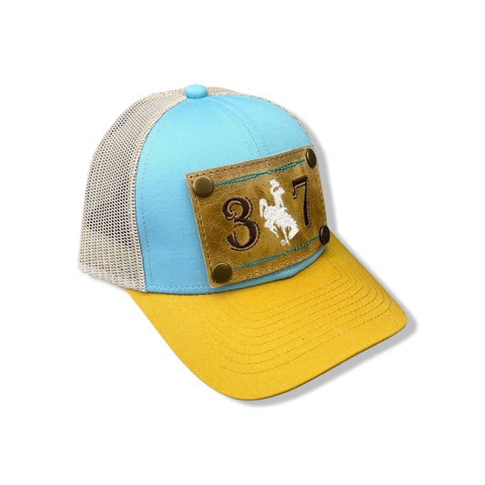 Light Blue/Gold Cap