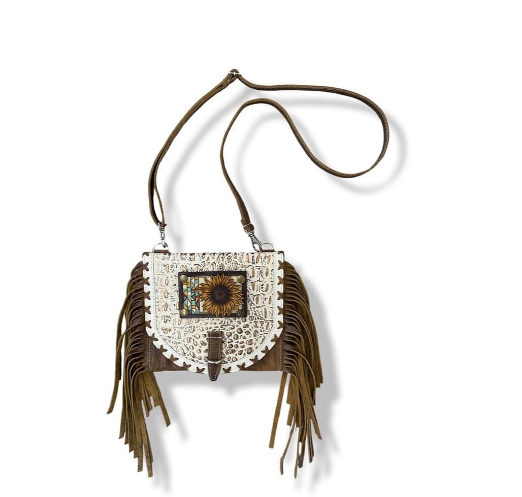 Walkabout Pouch