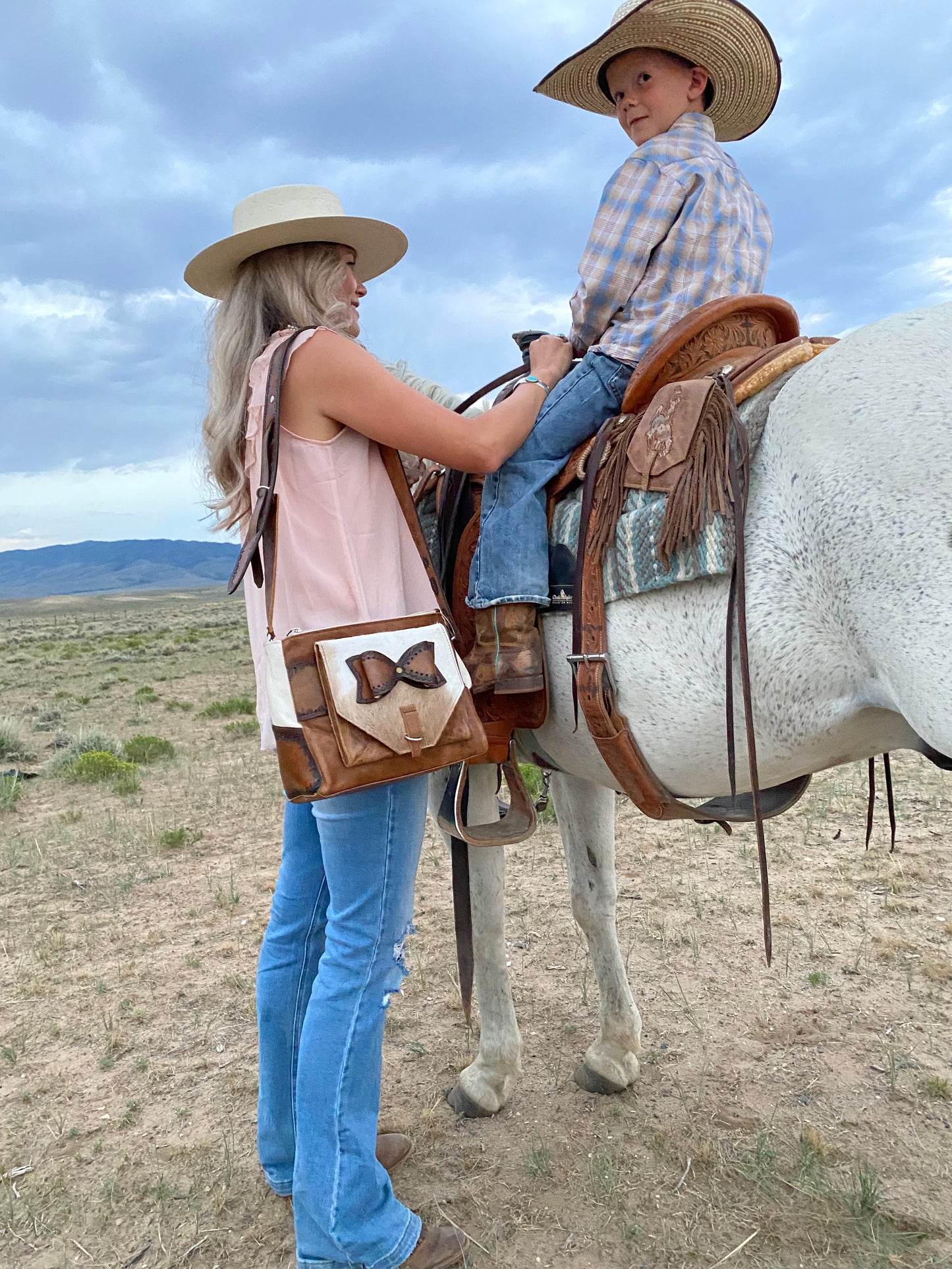 Longhorn Pouch