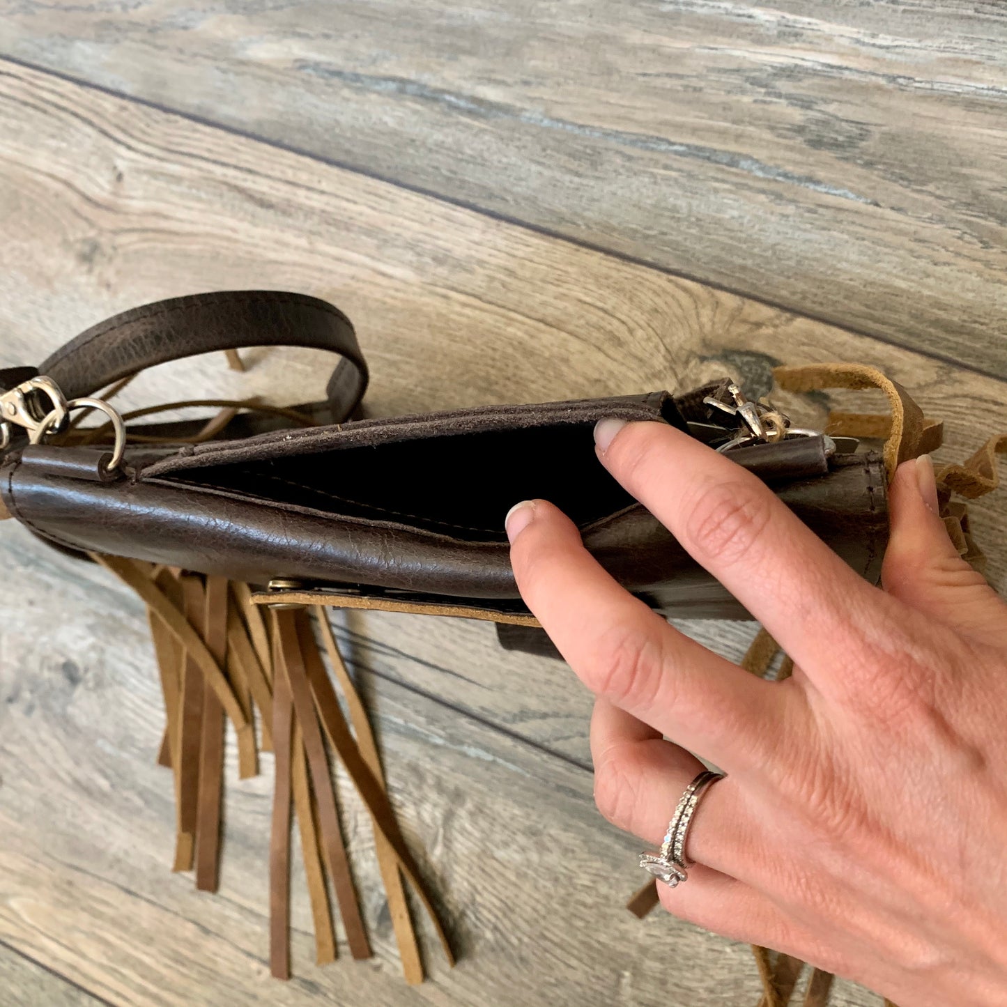 Base - Brown Pouch
